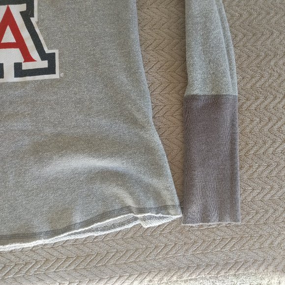 Colosseum Athletics Arizona Women's sweater size: S - Picture 3 of 16